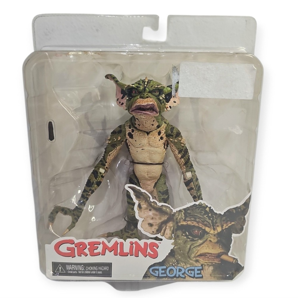NECA Reel Toys Gremlins George Action Figure Series 1 New Sealed